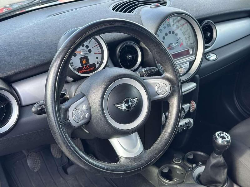 Second-hand Mini Cooper 120 CP (88 kW) 2008 Negru Hatchback