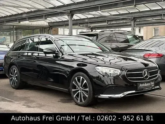 Occasion Mercedes E300 Avantgarde 320 ch (235 kW) 2022 Noir Break
