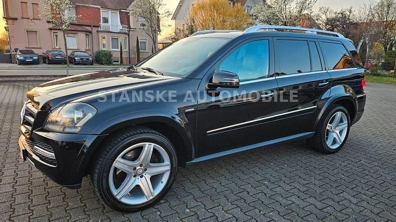 Gebraucht Mercedes GL350 Edition 211 PS (155 kW) 2012 Schwarz SUV