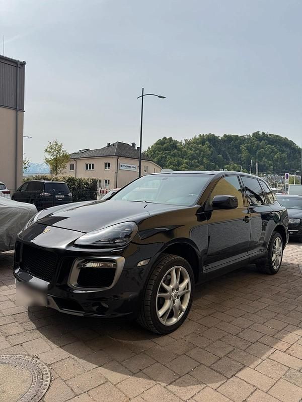 Second-hand Porsche Cayenne 290 CP (213 kW) 2007 Negru SUV