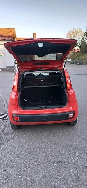 Gebraucht Fiat Panda Lounge 69 PS (50 kW) 2018 Rot Kleinwagen