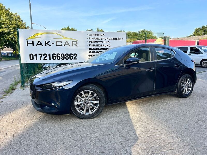 Blau Gebraucht 2021 Mazda 3 Basis Limousine | 16.900 € (Superpreis) - Bild 1/4