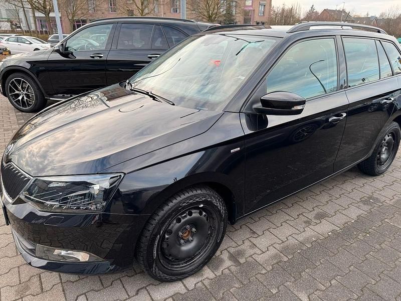 Gebraucht Skoda Fabia Drive 110 PS (80 kW) 2017 Schwarz Kombi