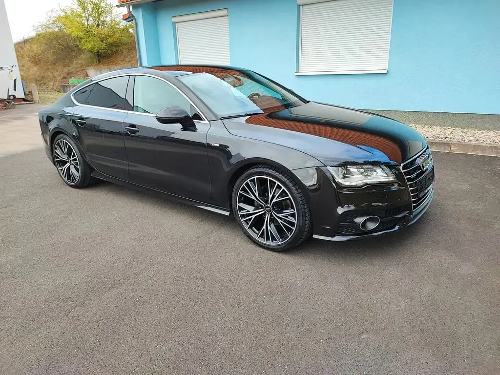 Gebraucht Audi A7 Sportback Competition 204 PS (150 kW) 2011 Schwarz Kleinwagen