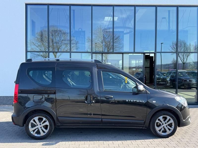 Gebraucht Dacia Dokker Stepway 116 PS (85 kW) 2016 Schwarz Van / Kleinbus