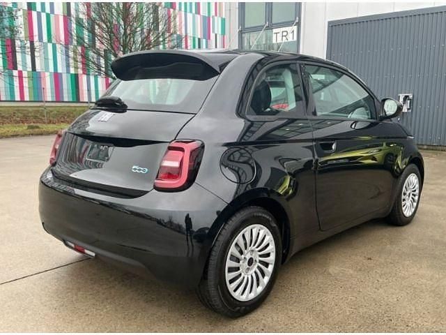 Gebraucht Fiat 500e Action 69 kW (95 PS) 2022 Onyx schwarz) (schwarz Kleinwagen
