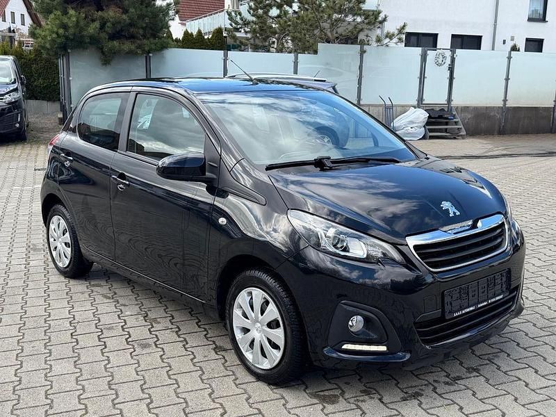 Gebraucht Peugeot 108 Active 69 PS (50 kW) 2015 Schwarz Kleinwagen