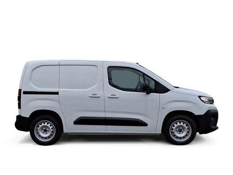 Gebraucht Citroën Berlingo 102 PS (75 kW) 2024 Weiß Van / Kleinbus