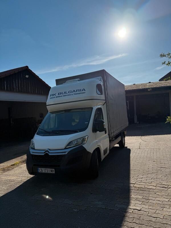 Weiß Gebraucht 2018 Citroën Jumper Van / Kleinbus | 7.500 € (Guter Preis) - Bild 1/4