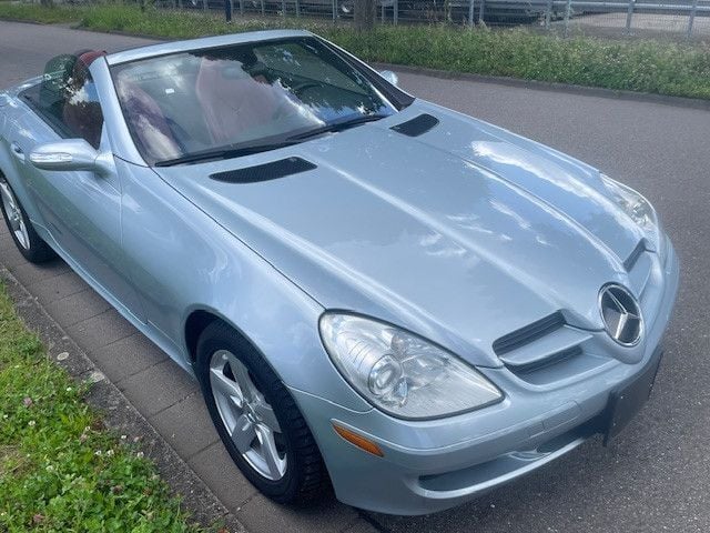 Silber Gebraucht 2006 Mercedes SLK280 Cabrio | 11.800 € (Fairer Preis) - Bild 1/4