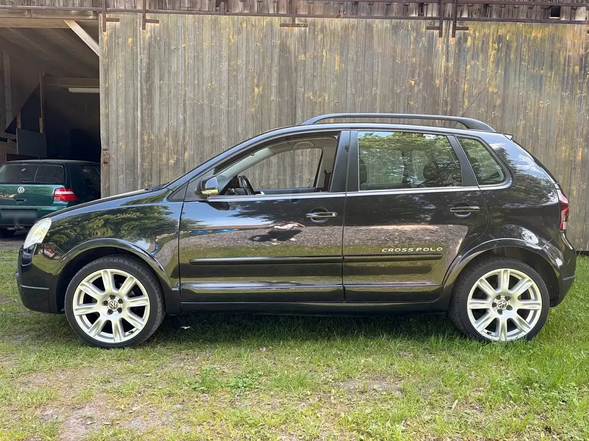 Gebraucht VW Polo Cross 80 PS (58 kW) 2007 Schwarz Kleinwagen