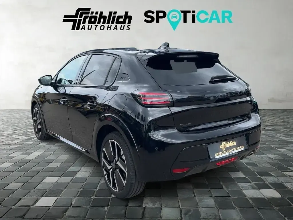 Gebraucht Peugeot 208 GT 101 PS (74 kW) 2024 Perla nera schwarz metallic (metallic) Kleinwagen