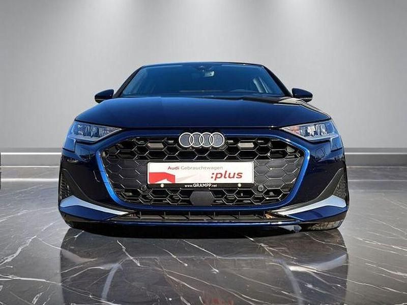 Gebraucht Audi A3 Advanced Plus 150 PS (110 kW) 2025 Blau Limousine