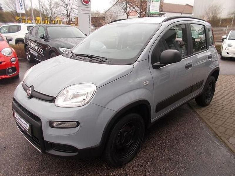 Grau Gebraucht 2019 Fiat Panda Kleinwagen | 13.980 € (Teuer) - Bild 1/4