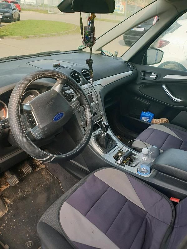 Usata Ford Galaxy 179 CV (131 kW) 2009 Nero Monovolume