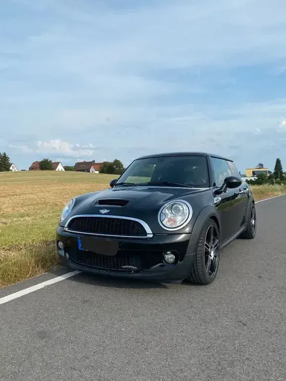 Gebraucht Mini John Cooper Works 211 PS (155 kW) 2009 Schwarz Kleinwagen