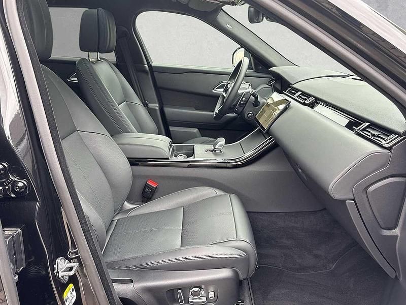 Gebraucht Land Rover Range Rover Velar HSE Dynamic 304 PS (223 kW) 2024 Santorini black SUV