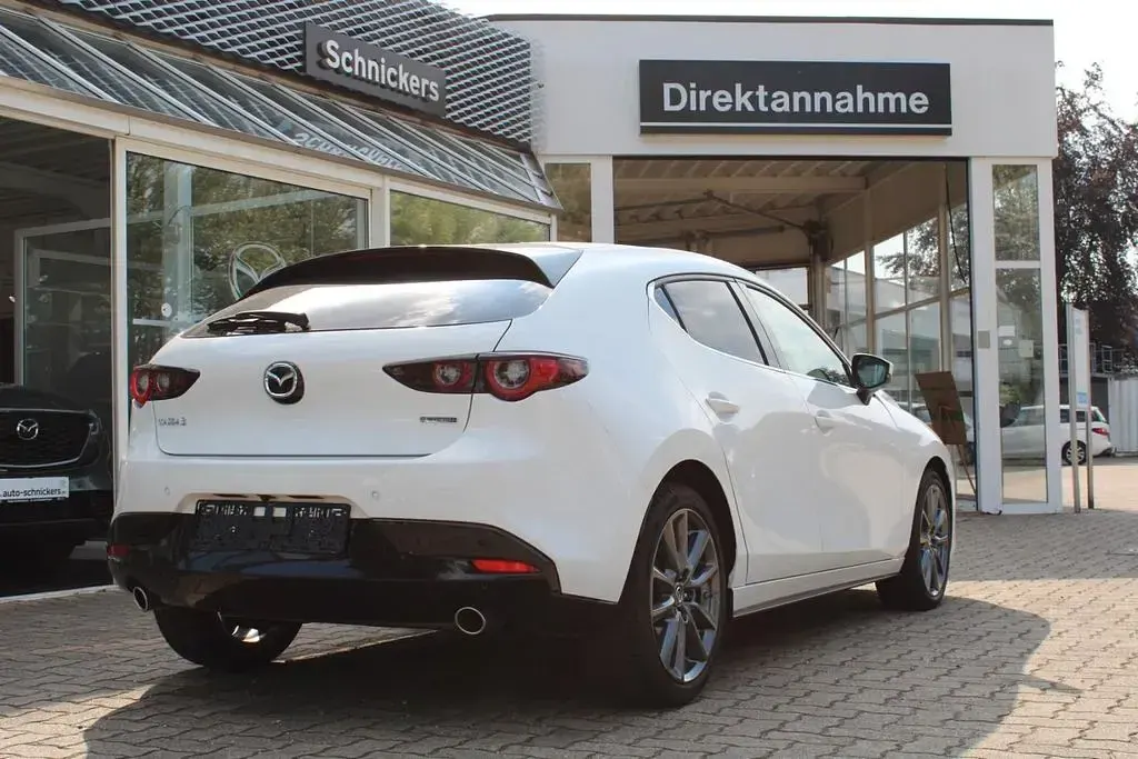 Gebraucht Mazda 3 Exclusive 140 PS (102 kW) 2025 Weiss Limousine