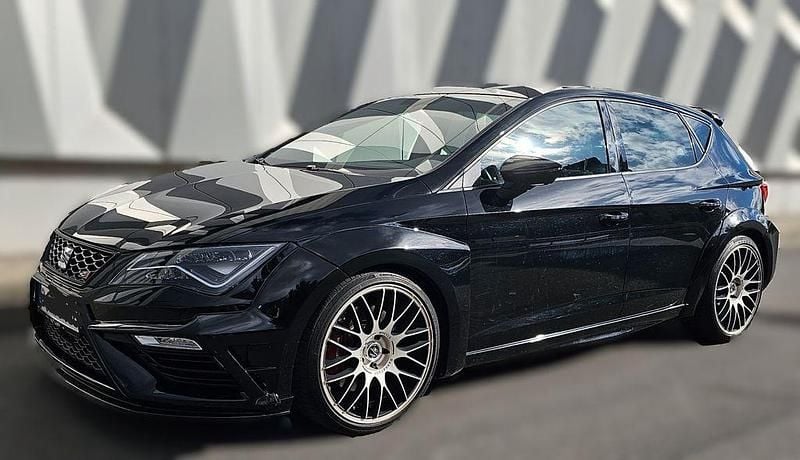 Schwarz Gebraucht 2018 Cupra Leon Limousine | 27.500 € (Teuer) - Bild 1/4