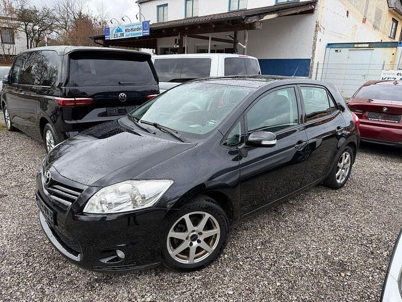 Gebraucht Toyota Auris Edition 132 PS (97 kW) 2011 Schwarz Kleinwagen