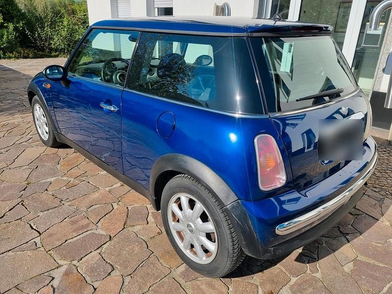 Second-hand Mini ONE 90 CP (66 kW) 2003 Albastru Hatchback