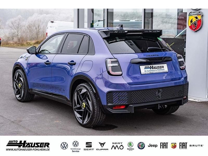 Gebraucht Abarth 600e Scorpionissima 206 kW (281 PS) 2025 Violett SUV