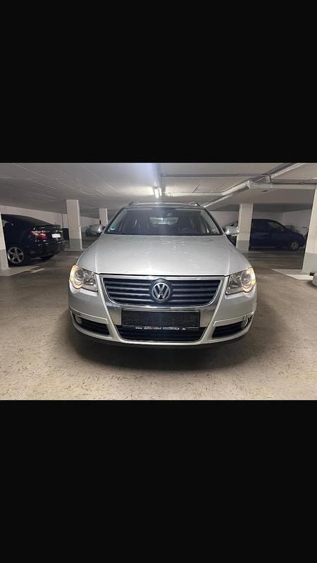 Gebraucht VW Passat 150 PS (110 kW) 2009 Silber Kombi