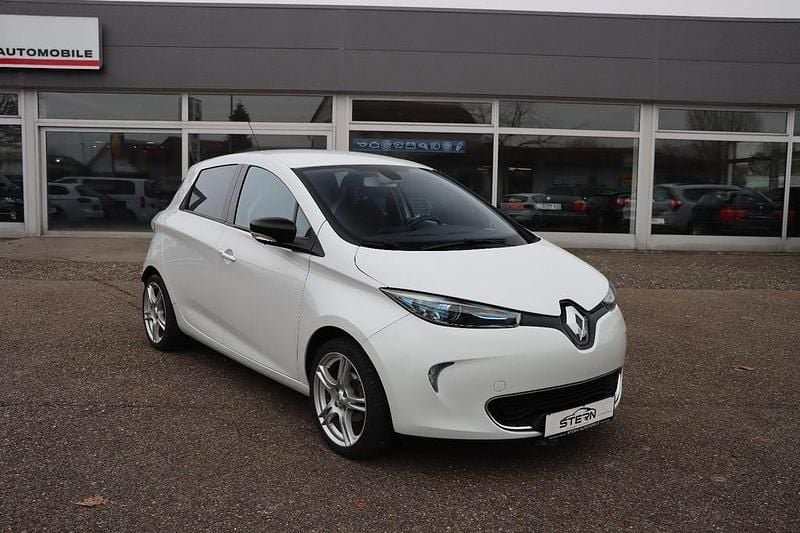 Perlmuttweiß Gebraucht 2015 Renault Zoe Intens Kleinwagen | 4.690 € (Fairer Preis) - Bild 1/4