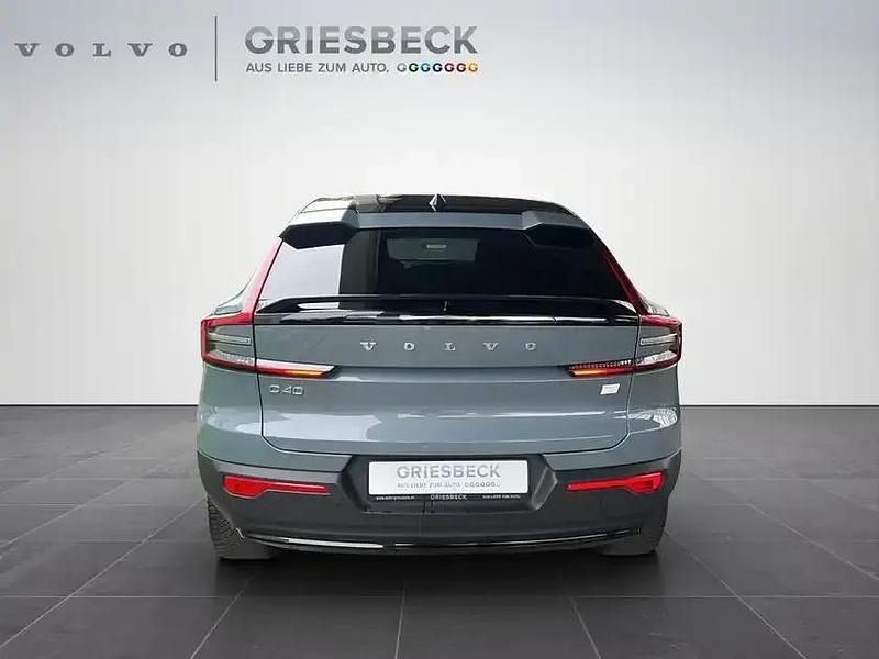 Używany Volvo C40 Core 169 kW (231 KM) 2022 Szary SUV