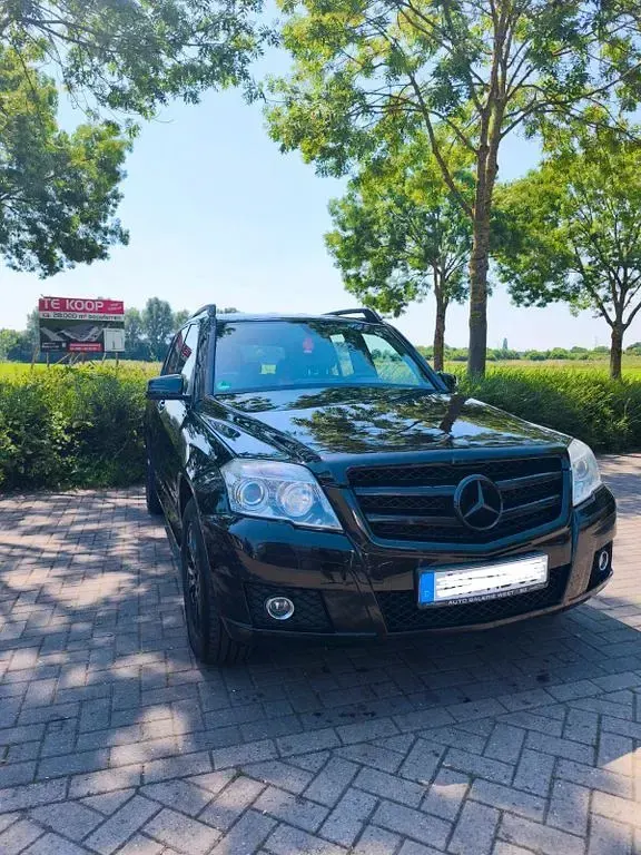 Gebraucht Mercedes GLK320 224 PS (164 kW) 2009 Schwarz SUV