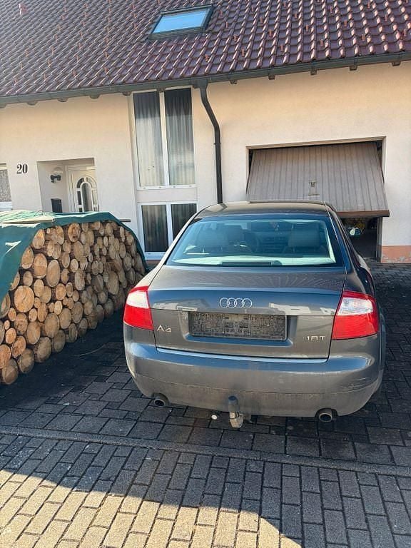 Gebraucht Audi A4 150 PS (110 kW) 2001 Grau Limousine