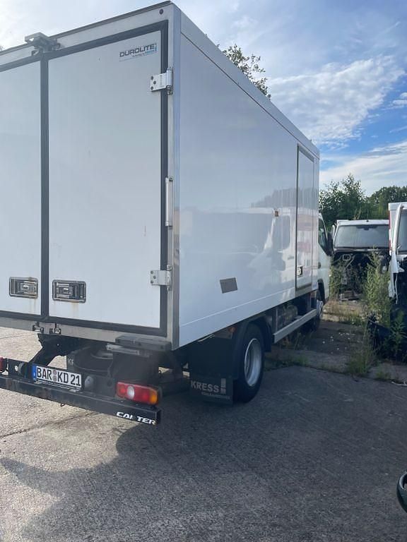 Weiß Gebraucht 2016 Mitsubishi Canter | 20.999 € - Bild 1/4