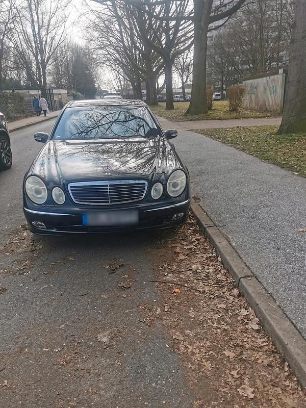 Gebraucht Mercedes E500 306 PS (225 kW) 2004 Schwarz Limousine