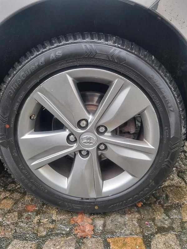 Gebraucht Toyota Verso 150 PS (110 kW) 2014 Andere farben Van / Kleinbus