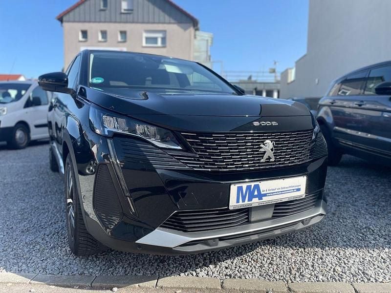 Gebraucht Peugeot 5008 Allure 131 PS (96 kW) 2022 Schwarz SUV