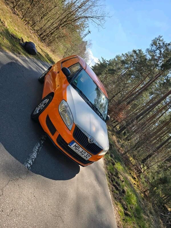 Gebraucht 2014 Skoda Roomster | 3.000 € - Bild 1/4