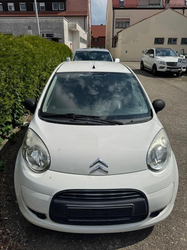 Weiß Gebraucht 2009 Citroën C1 Kleinwagen | 650 € (Superpreis) - Bild 1/4