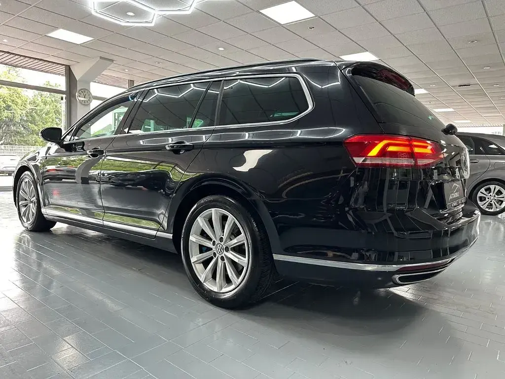 Gebraucht VW Passat 239 PS (175 kW) 2015 Schwarz Limousine