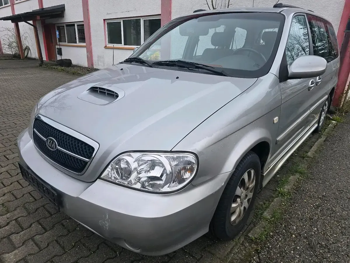 Gebraucht Kia Carnival 2005 Van / Kleinbus