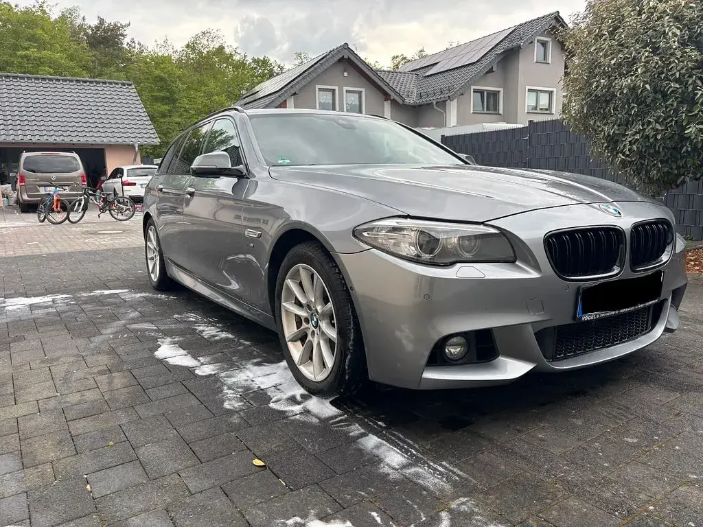 Gebraucht BMW 535 M Sport 313 PS (230 kW) 2013 Grau Kombi