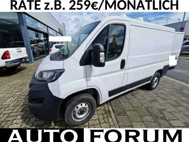 Weiss Gebraucht 2023 Fiat Ducato Van | 26.990 € (Guter Preis) - Bild 1/4