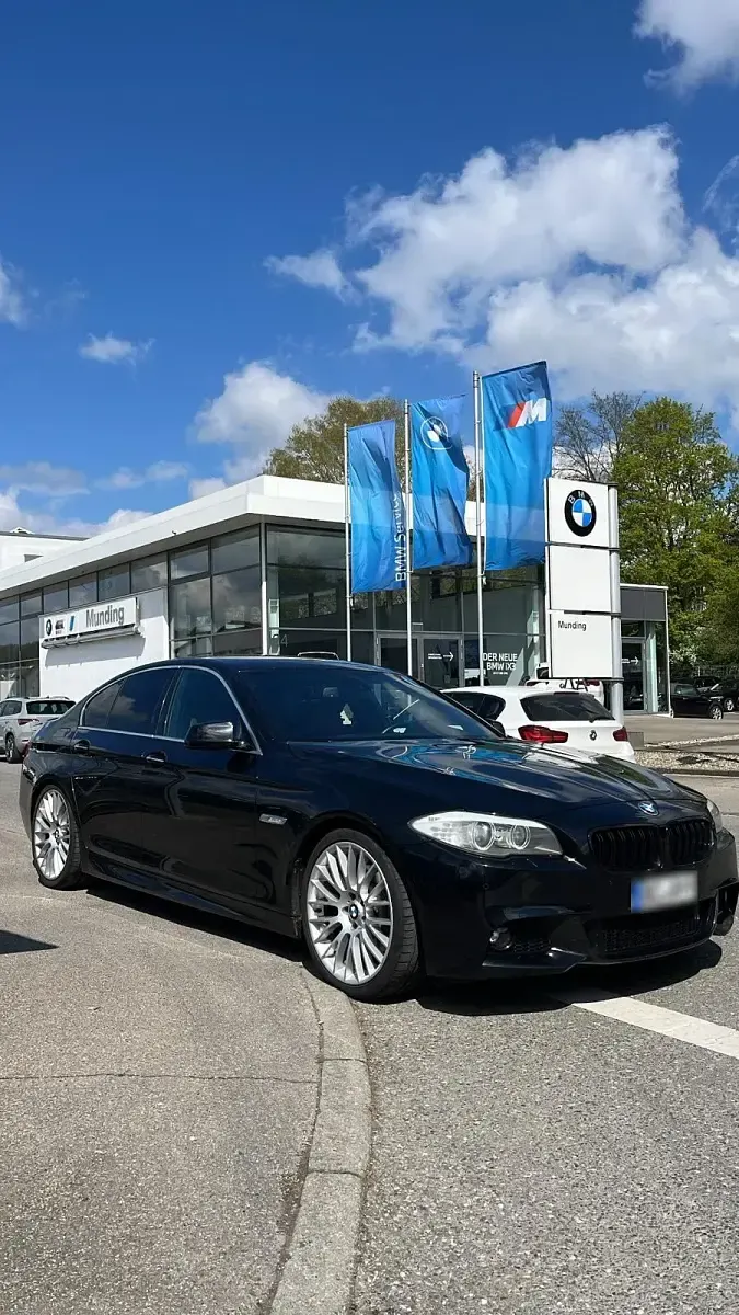 Gebraucht BMW 530 Performance 245 PS (180 kW) 2011 Schwarz Limousine