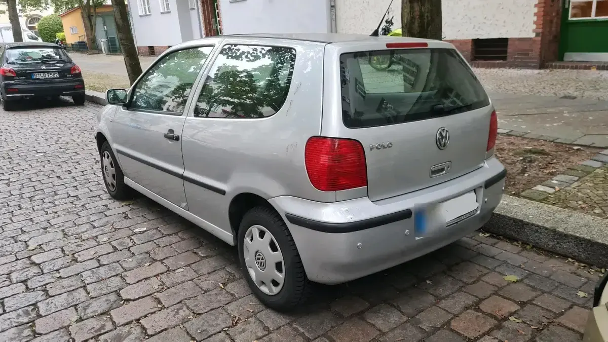 Occasion VW Polo 80 ch (58 kW) 2001 Argent Citadine