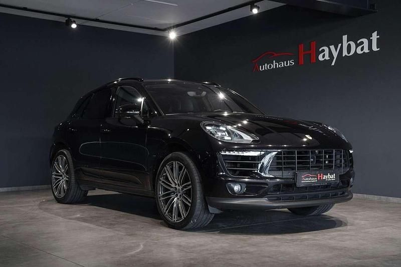 Tiefschwarz Gebraucht 2017 Porsche Macan S SUV | 41.950 € (Fairer Preis) - Bild 1/4
