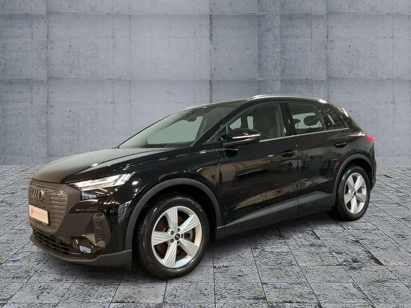 Gebraucht Audi Q4 e-tron Ambiente 150 kW (204 PS) 2021 Mythosschwarz metallic SUV