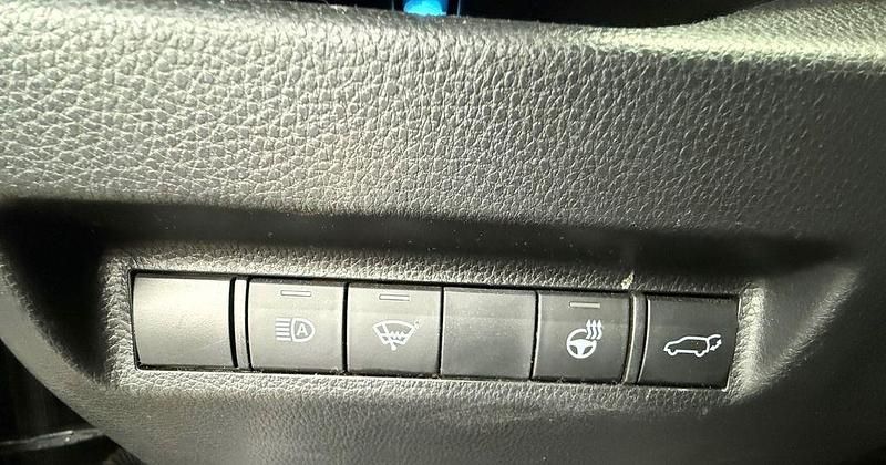 Gebraucht Toyota RAV4 Hybrid 185 PS (136 kW) 2022 Grau SUV