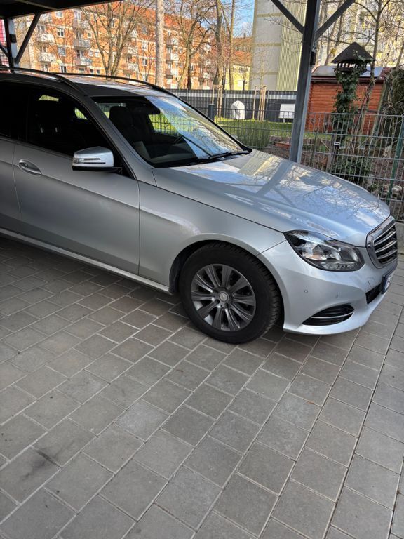 Gebraucht 2014 Mercedes E220 Elegance Kombi | 11.000 € (Fairer Preis) - Bild 1/4