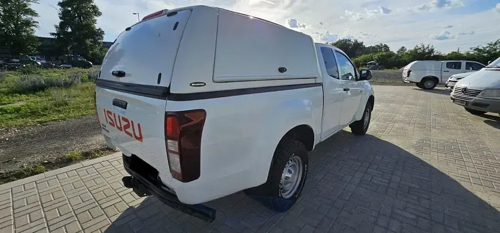 Gebraucht Isuzu D-Max 163 PS (119 kW) 2018 Weiß SUV