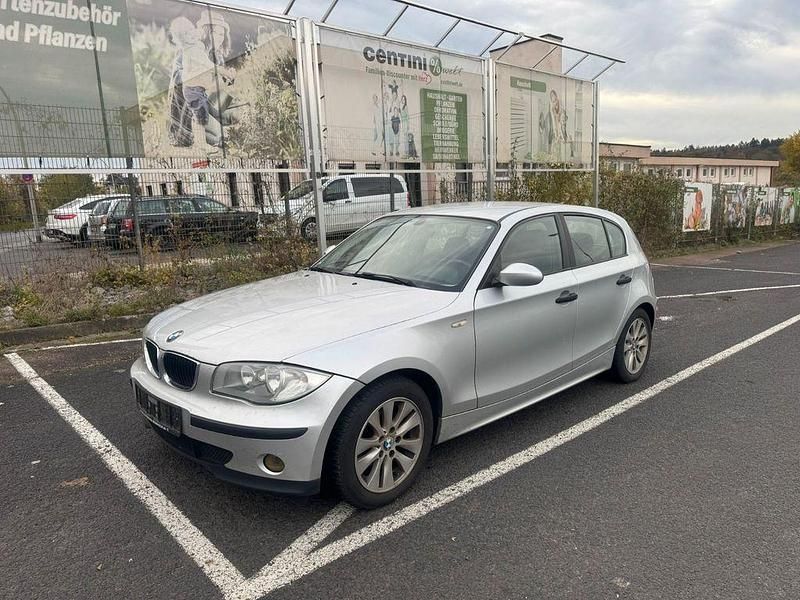 Silber Gebraucht 2006 BMW 116 Advantage Kleinwagen | 1.600 € (Superpreis) - Bild 1/4