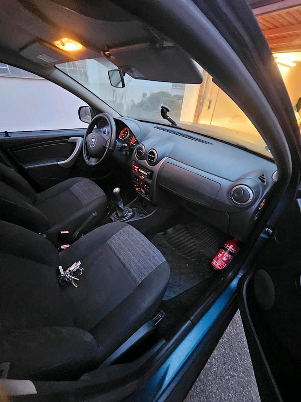 Gebraucht Dacia Duster 105 PS (77 kW) 2012 Blau SUV